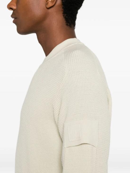 26FW 씨피 컴퍼니 스웨터 21CLKN040A005528A 120 SILVER BIRCH - C.P. COMPANY