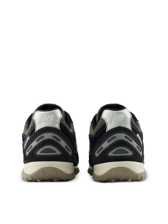26SS 뉴발란스 204L 스웨이드 스니커즈 U204L5WZ BLACK - NEW BALANCE