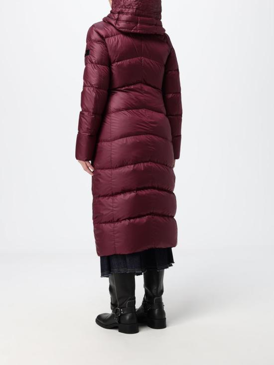 26FW 페트레이 눈키 MQN 02 리사이클 폴리에스터 롱 다운 재킷 PED544401181967 446 Burgundy - PEUTEREY