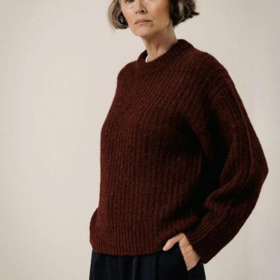  베어 니트웨어 스웨터 로프티 알파카 크루넥 - BARE KNITWEAR