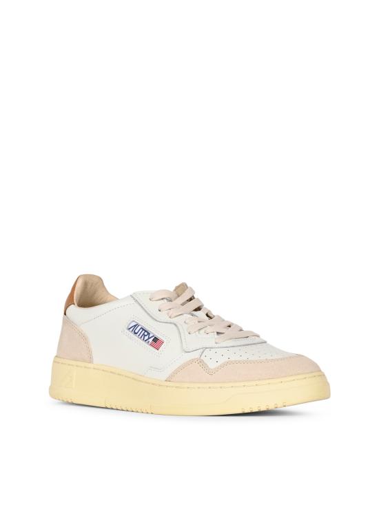 26FW 오트리 메달리스트 로우 스니커즈 AULM LS16 LEAT SUEDE WHT LION - AUTRY