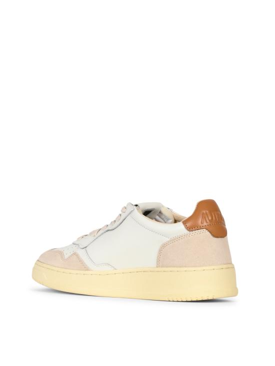 26FW 오트리 메달리스트 로우 스니커즈 AULM LS16 LEAT SUEDE WHT LION - AUTRY