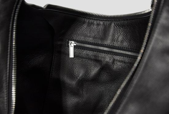 26FW 릭 오웬스 제미니 해머드 가죽 숄더백 제미니 해머드 가죽 숄더백 RA02F0924 LCN - RICK OWENS