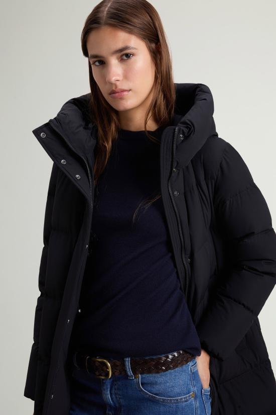 26FW 울리치 자켓 Cappotto imbottito Madison 나일론 스트레치 Nero - WOOLRICH