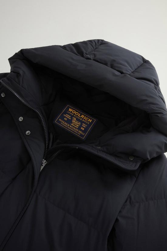 26FW 울리치 자켓 Cappotto imbottito Madison 나일론 스트레치 Nero - WOOLRICH