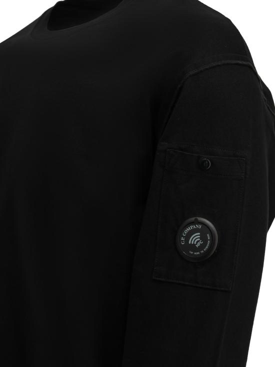 26FW 씨피 컴퍼니 탑 21CMTS100A110580W999 Black - C.P. COMPANY