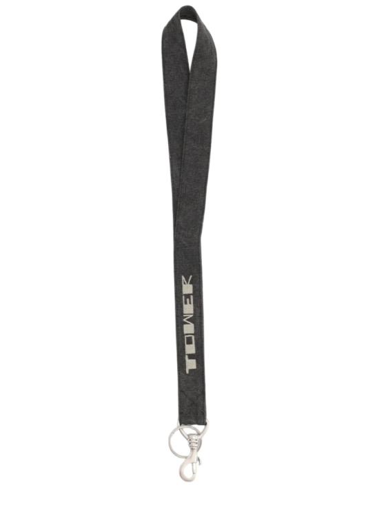 26FW 다크쉐도우 키링 DA02F6402 CVGEM614808 Black