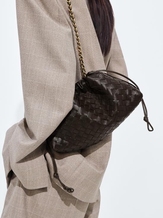 26FW 보테가베네타 더스트백 노트 844626V3IV02190 FONDANT M BRASS - BOTTEGA VENETA