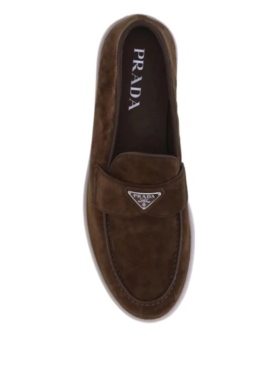 26FW 프라다 삼각 로고 스웨이드 페니 로퍼 2DG124FG001103F0324 CACAO - PRADA