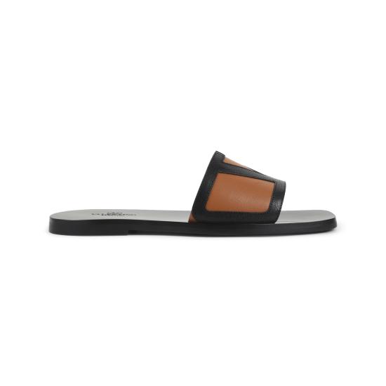 26SS 발렌티노 가라바니 뮬/슬리퍼 8Y2S0J72THGRB8 NERO ROASTED PECAN