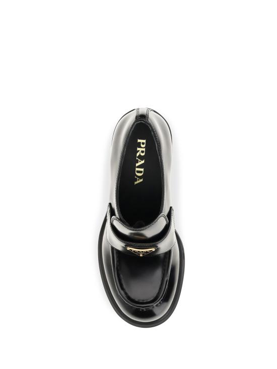 26FW 프라다 로고 플라크 가죽 펌프스 1D563OF085055F0002 NERO - PRADA