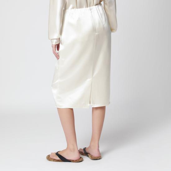 26FW 알마다 라벨 스커트 5319PL White - ALMADA LABEL