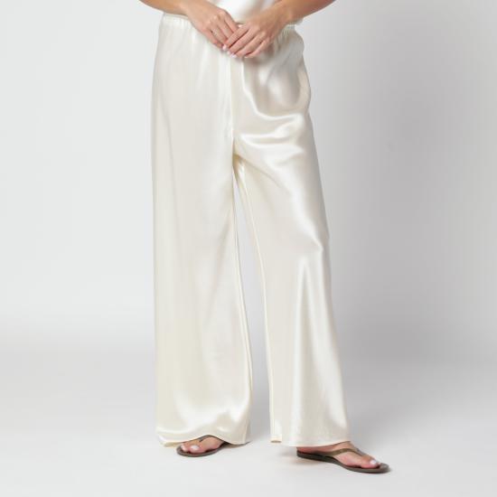 26FW 알마다 라벨 팬츠 5302PL White