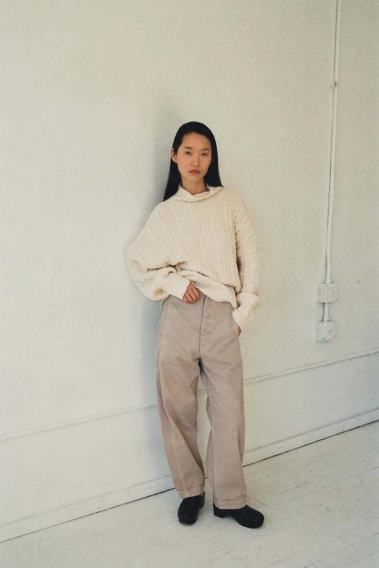  샤이나 모트 스웨터 스카이 터틀넥 - SHAINA MOTE