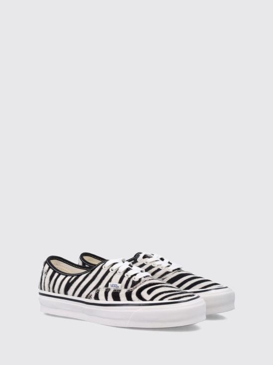 26FW 반스 스니커즈 VN000EK4 CDA1 Black - VANS