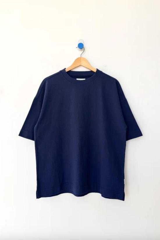  르 본 숍 반팔 티셔츠 제이든 티 미드나잇 - LE BON SHOPPE
