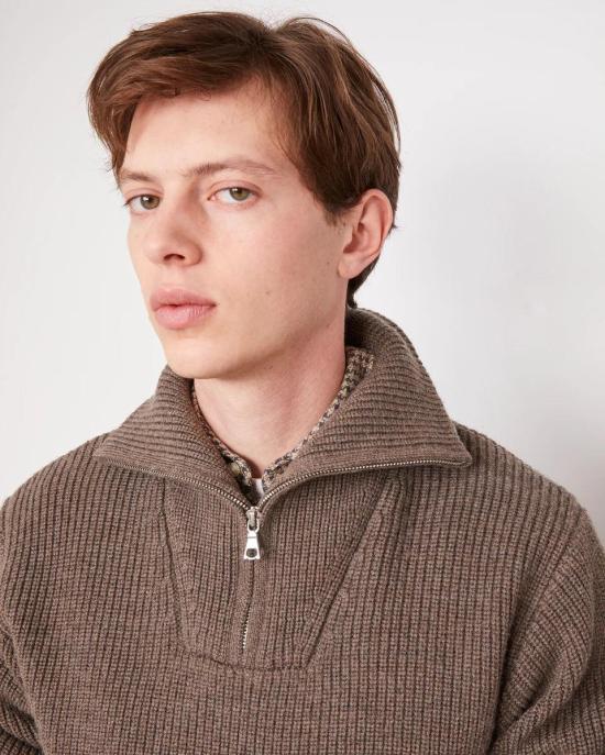 26FW 오피신 제네랄 스웨터 W26MKNT316 AB025325 L - OFFICINE GENERALE