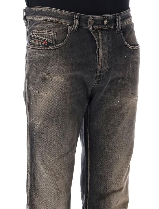 26FW 디젤 스트레이트 팬츠 A2347909P64 02 BLACK - DIESEL