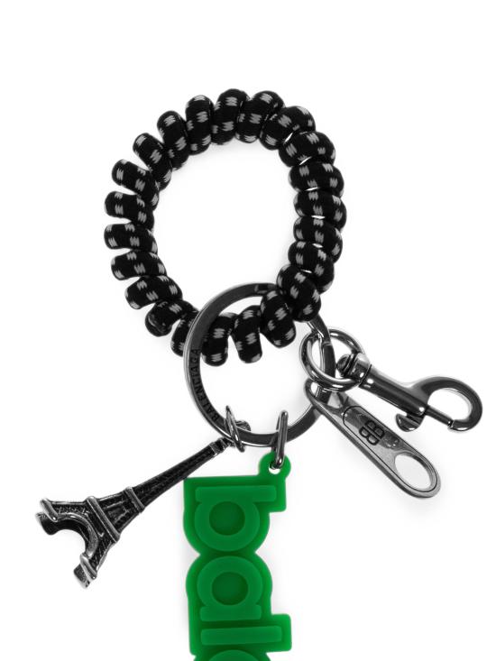 26FW 발렌시아가 로고 참 키체인 A007PB2ACU6 3335 GREEN - BALENCIAGA