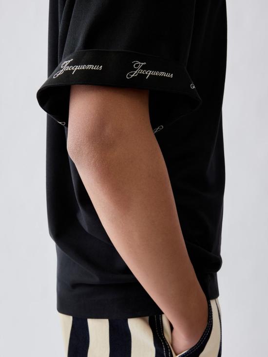 26FW 자크뮈스 반팔 티셔츠 26ETSM00578AJ00 990 BLACK - JACQUEMUS
