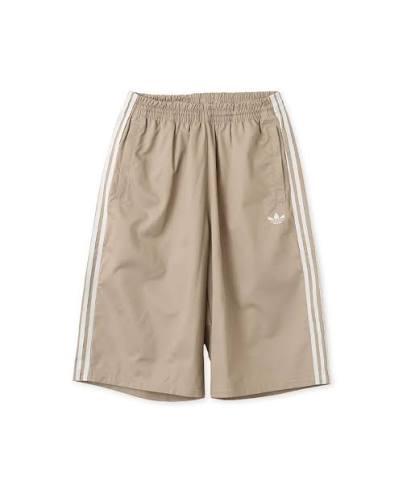 26FW 아디다스 숏팬츠 KR1388 KHAKI THREE DOM