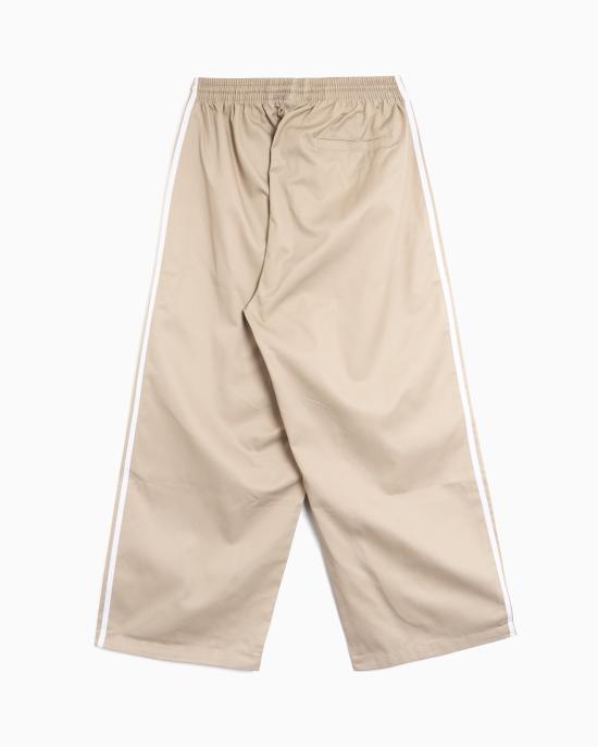 26FW 아디다스 트레이닝/조거 팬츠 KR1385 KHAKI THREE DOM - ADIDAS