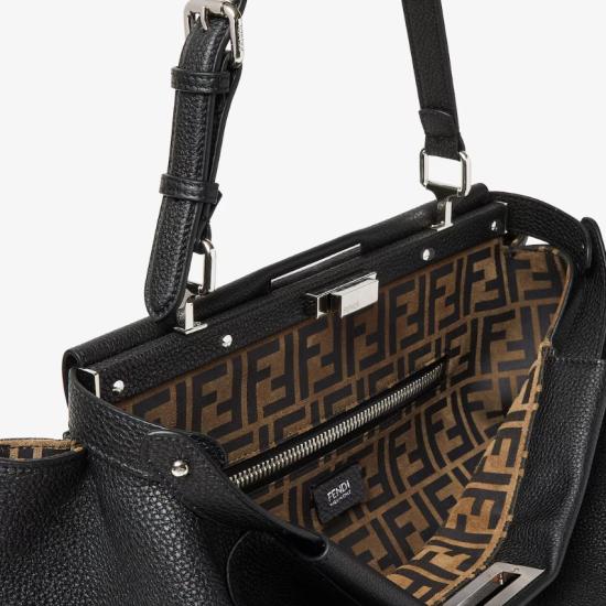 26FW 펜디 숄더백 7VA700 B1E7F0RQ5 BLACK SWARTHY - FENDI