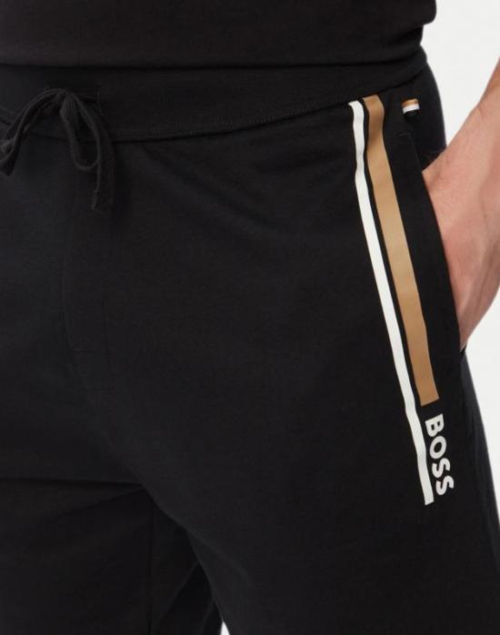 26FW 보스 숏팬츠 50554778 002 BLACK - BOSS