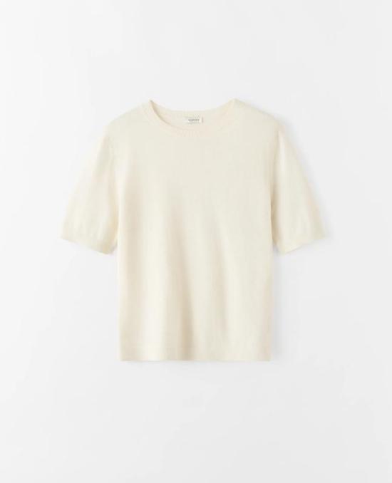 26FW 알마다 라벨 반팔 티셔츠 4657 CR CREAM