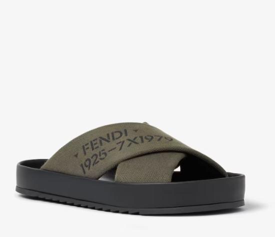 26FW 펜디 뮬/슬리퍼 7X1979 B1RHF1Y25 V MILITARE NERO - FENDI