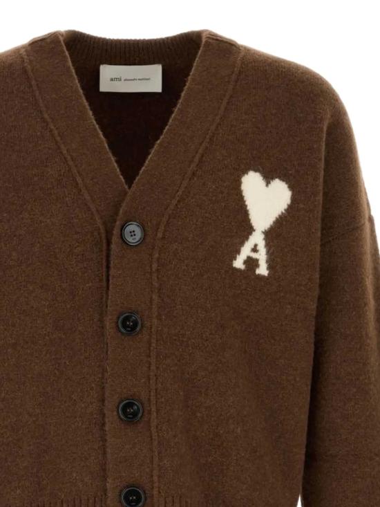 26FW 아미 빅 하트 로고 알파카 니트 가디건 UKC365 KN0135A362 CHOCOLATE BROWN OFF WHITE - AMI