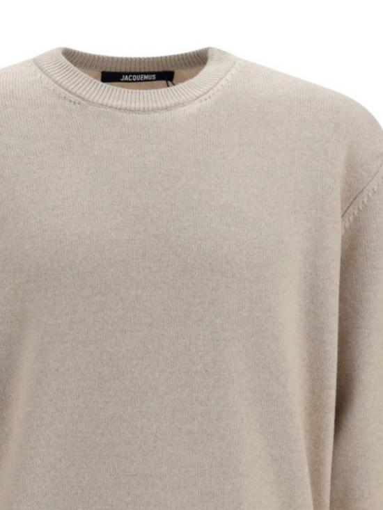 26FW 자크뮈스 스웨터 SWM00629AK00347 130 LIGHT BEGIE - JACQUEMUS