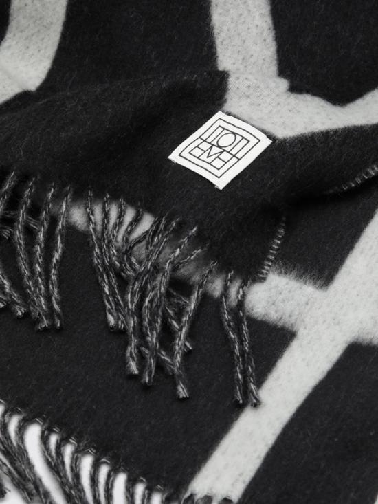 26FW 토템 머플러/스카프 264WSC0182FB0810 001 Black - TOTEME