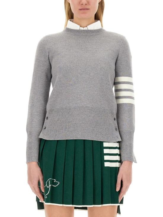 26FW 톰브라운 울 밀라노 스티치 클래식 4바 풀오버 니트 FKA239A00014055 LT GREY - THOM BROWNE