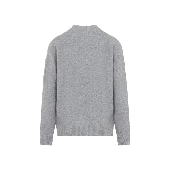26FW 씨피 컴퍼니 스웨터 21CMKN262A110509A M96 GREY - C.P. COMPANY