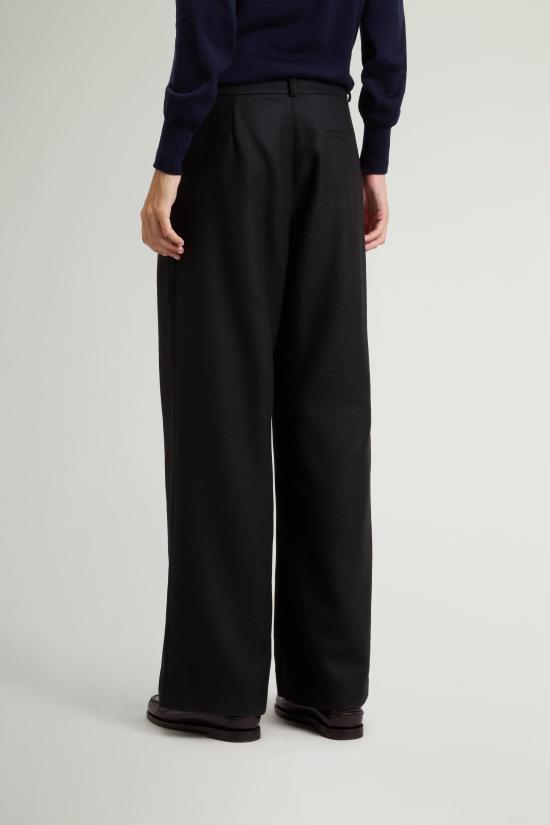 26FW 울리치 스트레이트 팬츠 CFWWTR2035FRUT5500 100 BLACK - WOOLRICH